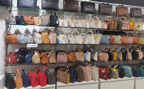 bags store near me|handbags shops near me.